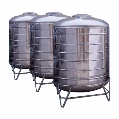 Binh Phuoc gives water tanks to drought-hit residential areas ảnh 1 Binh Phuoc gives water tanks to drought-hit residential areas ảnh 1