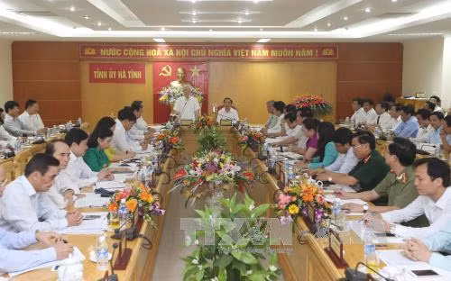 Party chief pays working visit to Ha Tinh province ảnh 1 Party chief pays working visit to Ha Tinh province ảnh 1