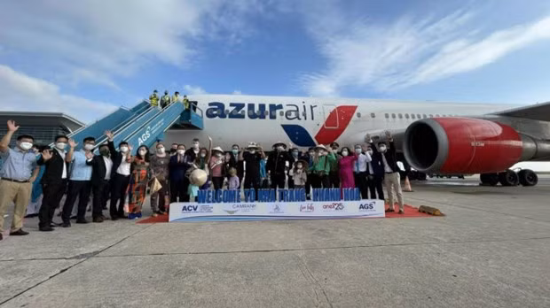 Khanh Hoa welcomes Russian tourists with ‘vaccine passports' ảnh 1