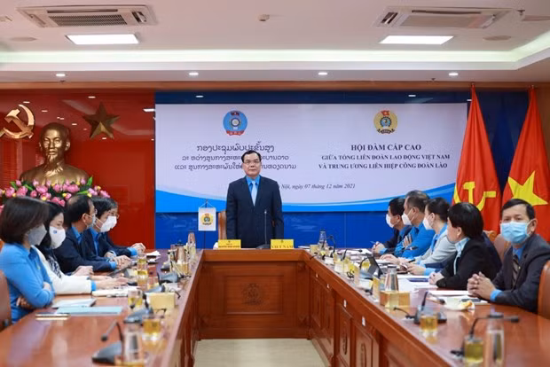 Vietnam, Laos forge trade union cooperation ảnh 1 Vietnam, Laos forge trade union cooperation ảnh 1