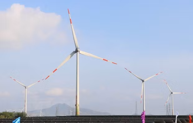 Over 100 wind power plants register to supply electricity to national grid ảnh 1