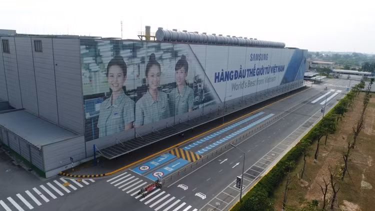 Vietnam remains attractive to multinational electronics companies ảnh 1