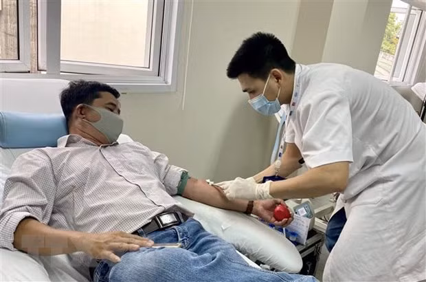 Hai Phong medical workers join voluntary blood donation ảnh 1 Hai Phong medical workers join voluntary blood donation ảnh 1