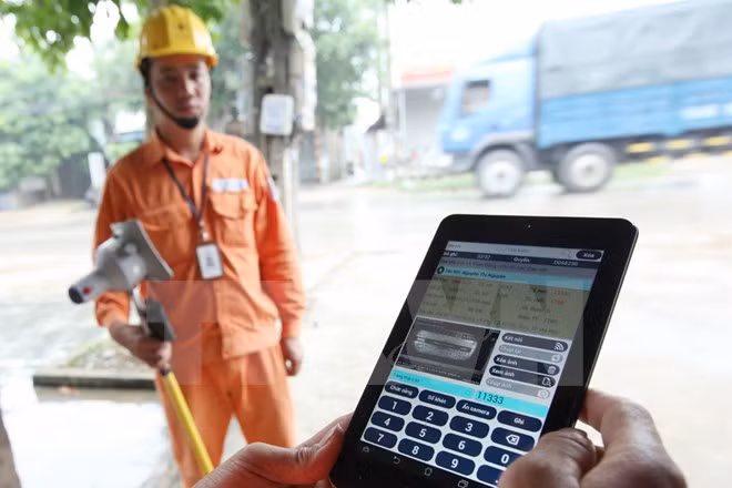EVN cuts installation time to 10 days ảnh 1