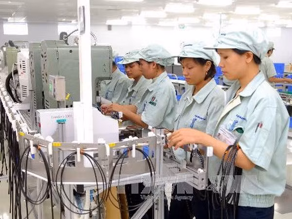 Vietnam targets sustainable trade deficit reduction with China ảnh 1