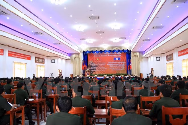Get-together for former Lao military students in Vietnam ảnh 1