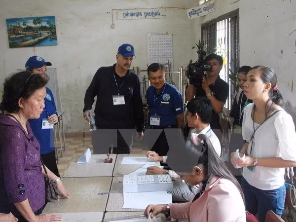 Cambodia begins communal election campaigns ảnh 1