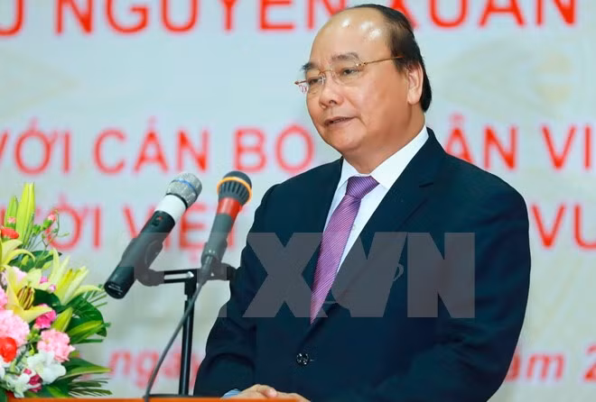 Prime Minister Nguyen Xuan Phuc leaves for official visit to US ảnh 1