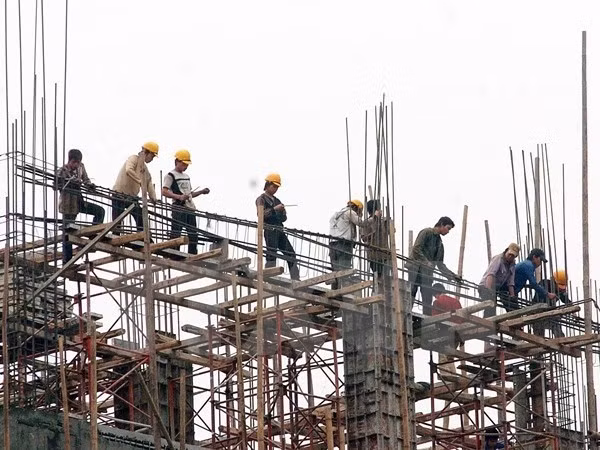 Publication promotes labour safety and health ảnh 1