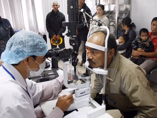 Orbis flying hospital launches ophthalmic training in Binh Dinh ảnh 1 Orbis flying hospital launches ophthalmic training in Binh Dinh ảnh 1