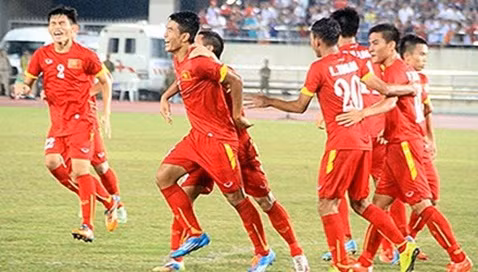  Football: Vietnam cruise past Brunei in AFC U-19 qualifier ảnh 1