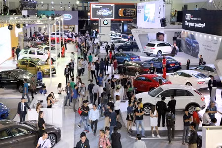 New car expo opens in Hanoi ảnh 1
