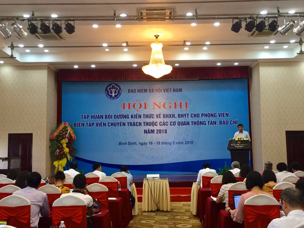 Journalists get training on social, health insurance schemes ảnh 1