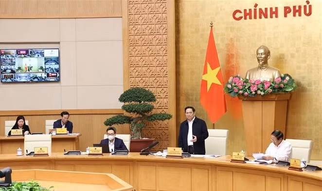 Vietnam expected to witness stronger socio-economic development in Q2: PM ảnh 1
