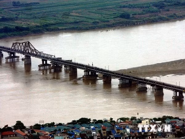 Nearly 2 trillion VND invested in upgrading north-south railway ảnh 1