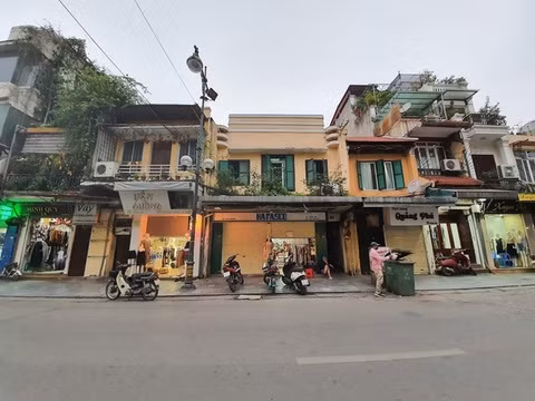 Hanoi retail space rentals down 30 percent due to COVID-19 ảnh 1