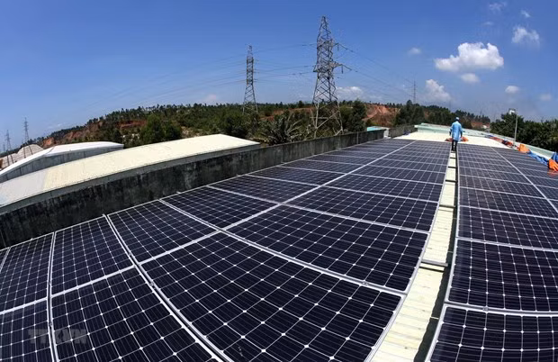 Southeast Asia’s largest solar power plant to be built in Ninh Thuan ảnh 1 Southeast Asia’s largest solar power plant to be built in Ninh Thuan ảnh 1