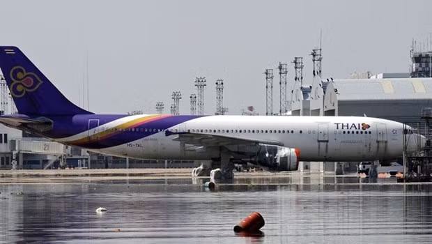 Thai government won’t let flag carrier collapse ảnh 1